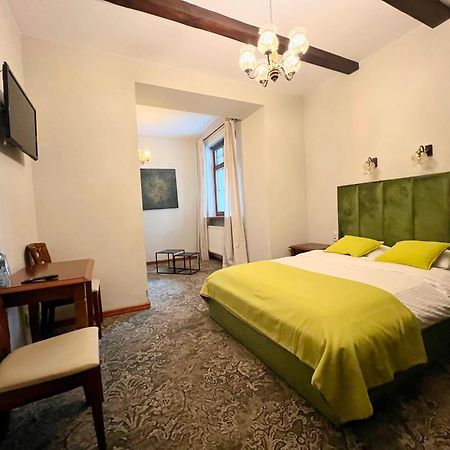 Dworek Bialy Domek Smardzewice Εξωτερικό φωτογραφία
